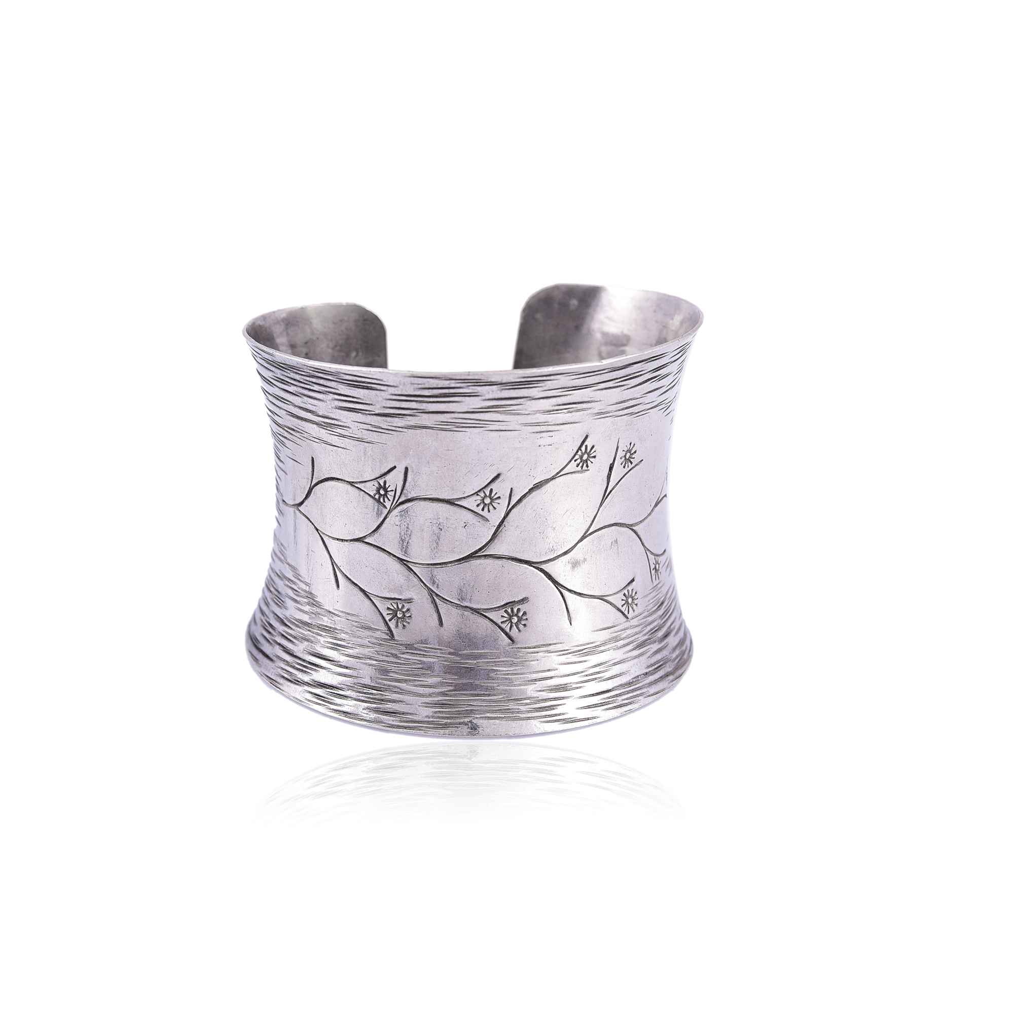 Ethnic tribal floral petals silver cuff,bangles :SKU7513