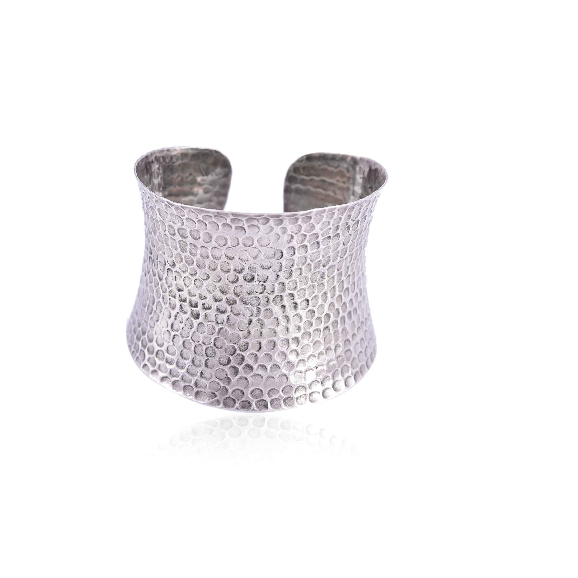 Silver wide concave cuff :SKU7484