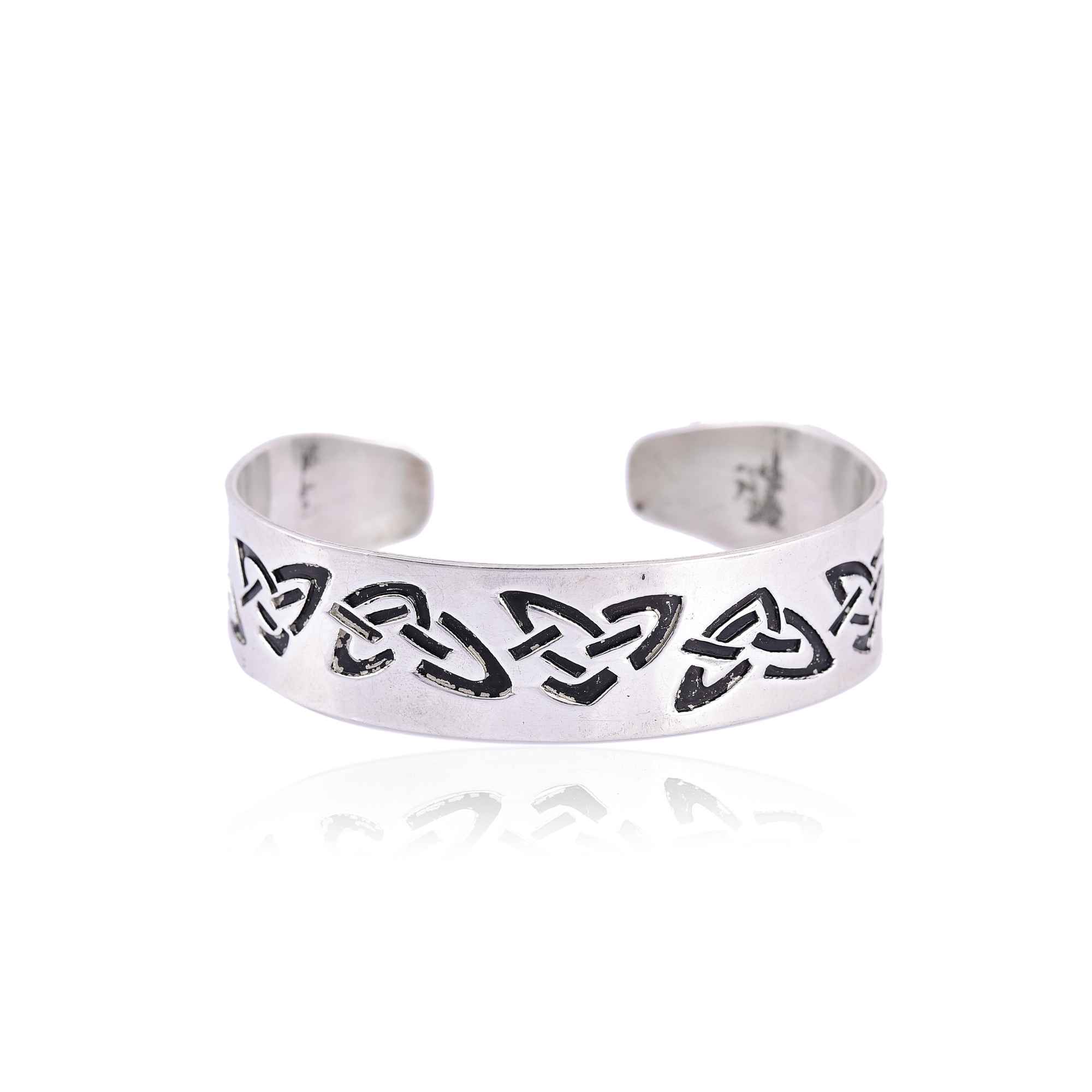 silver-bangle-sku-7514