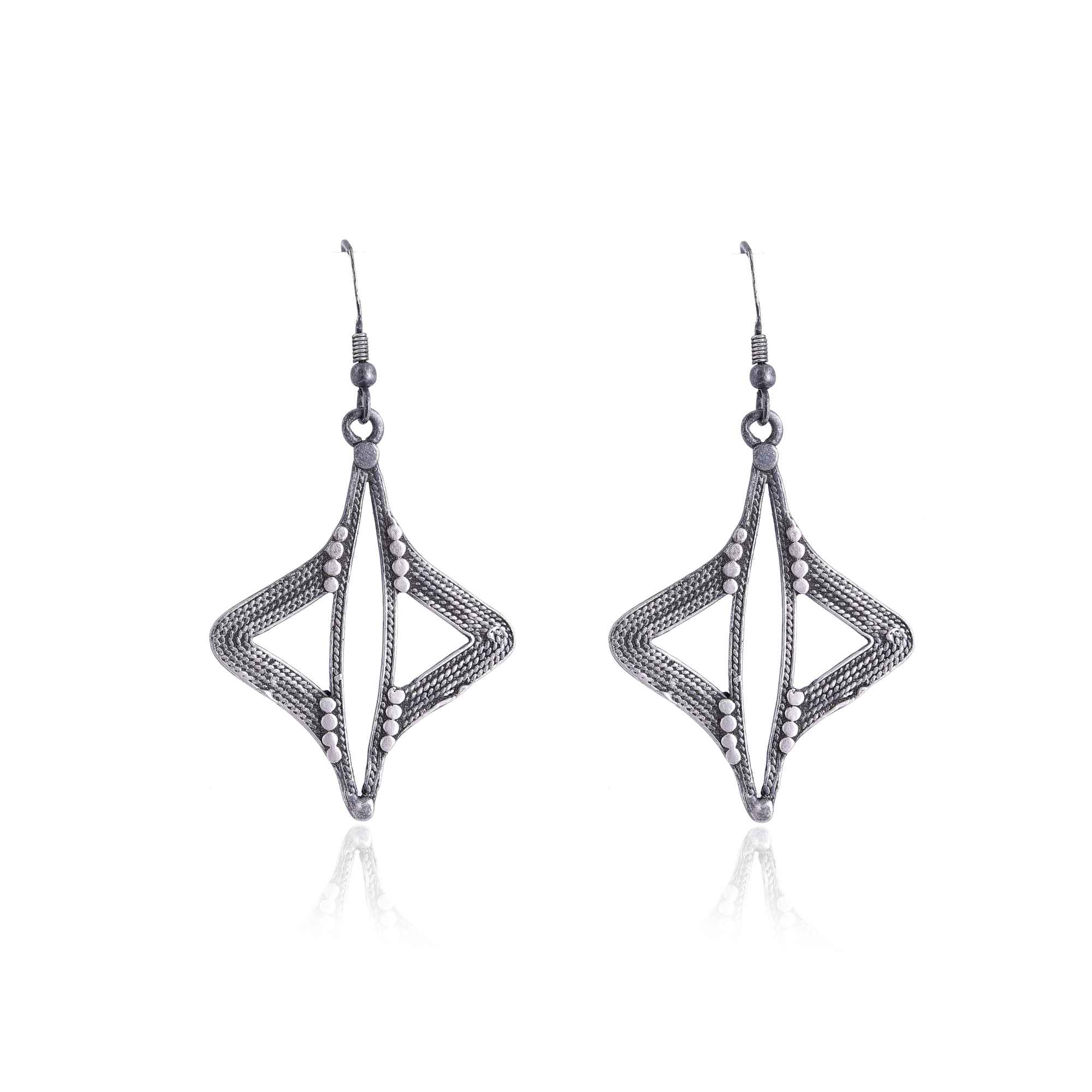Twisted wire silver earring :SKU7531
