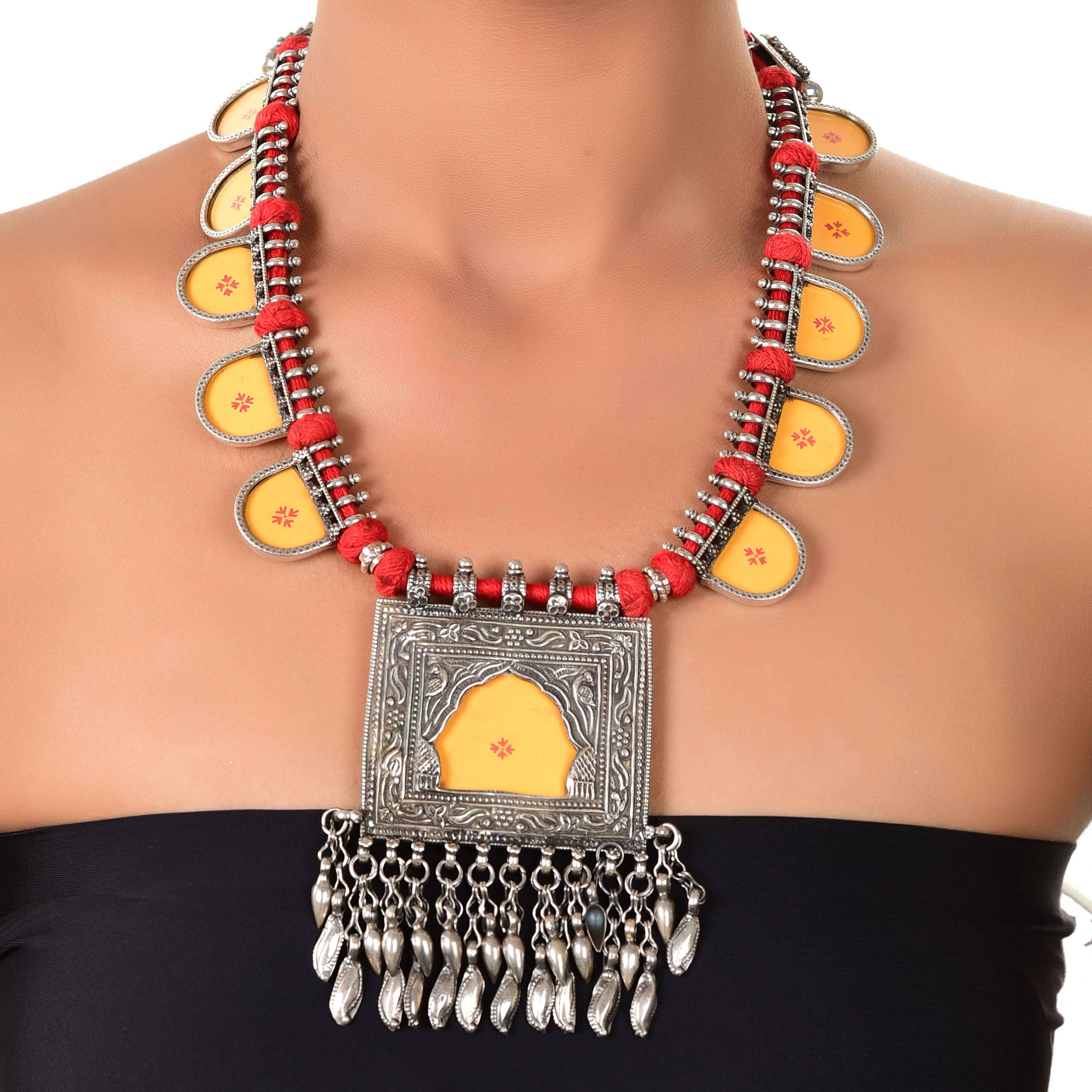 silver-yellow-painting-thread-necklaces-sku-6090