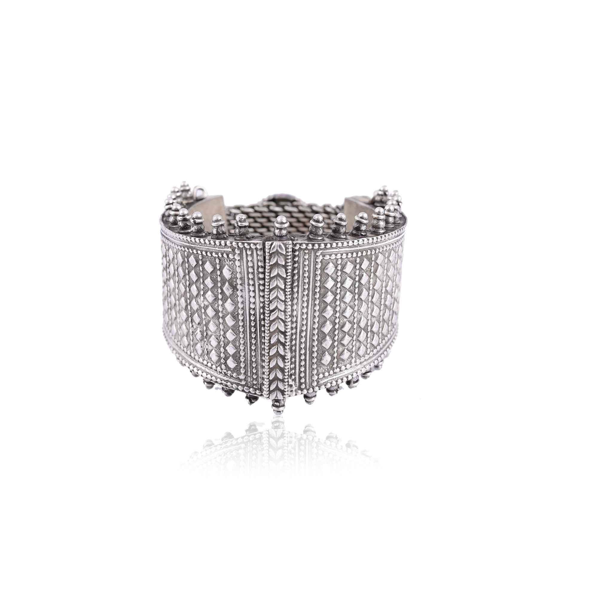 silver-ethnic-tribal-cuff-bangle-sku-7494