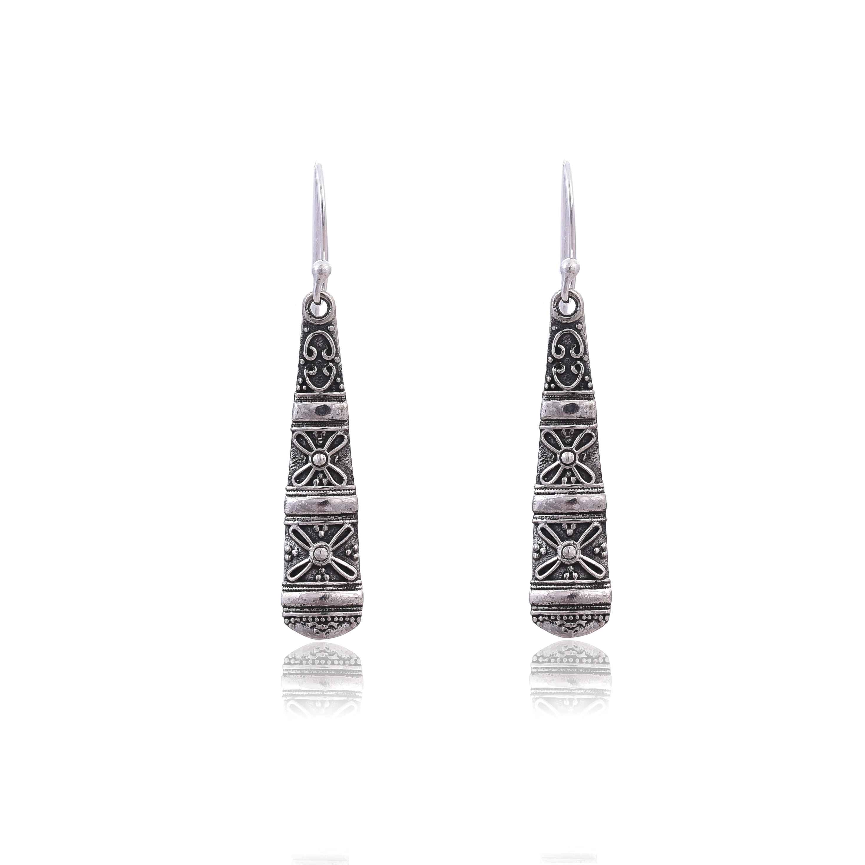 Sterling Silver Earring :SKU4039