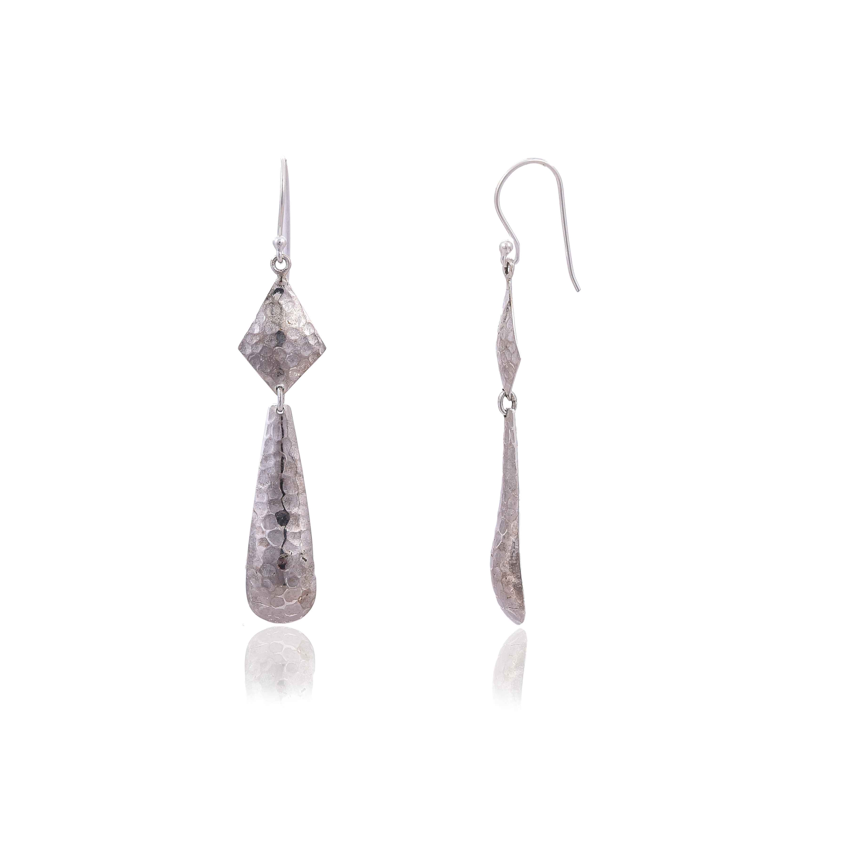 Sterling Silver Hammered Earring :SKU4045