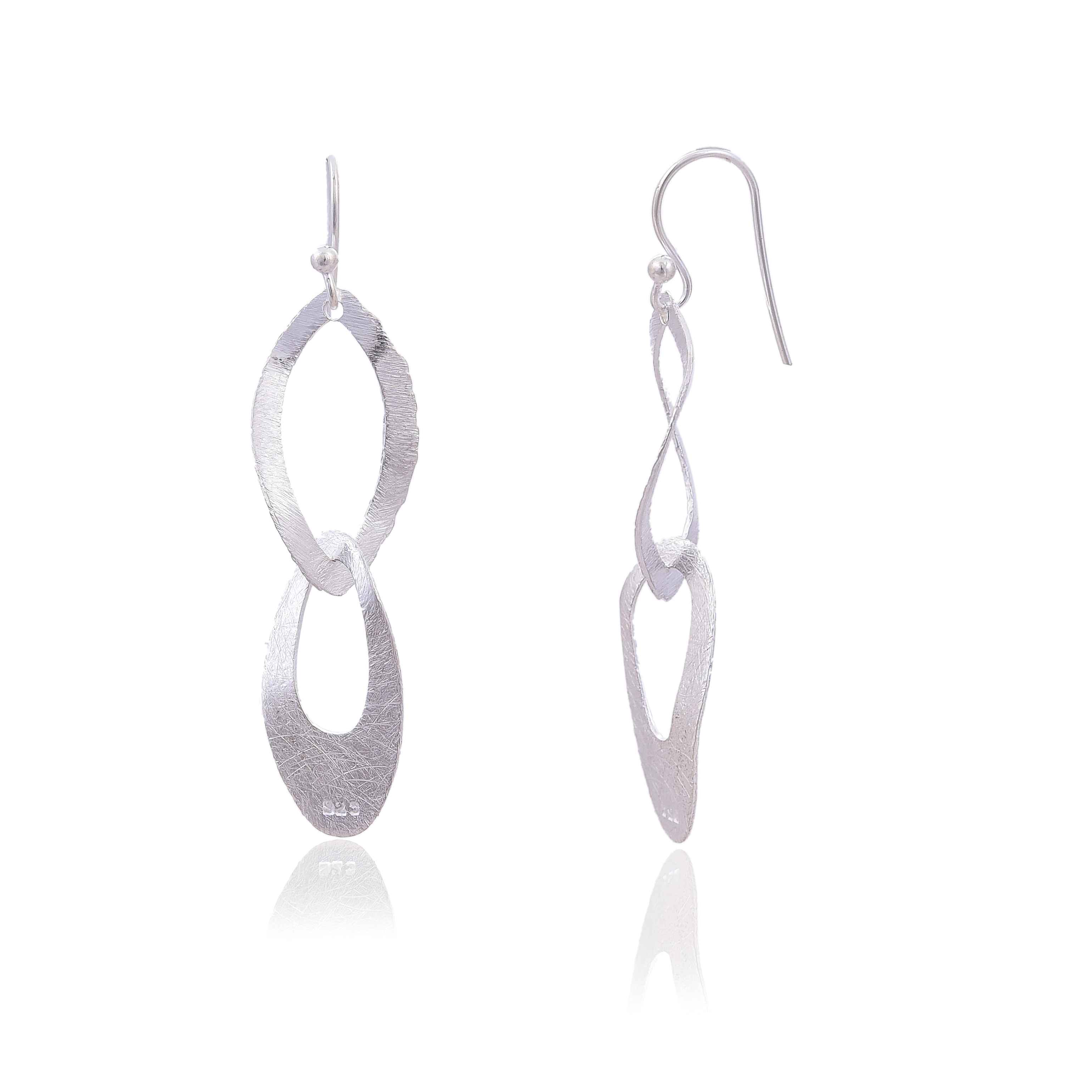 925 Silver Earring :SKU4060