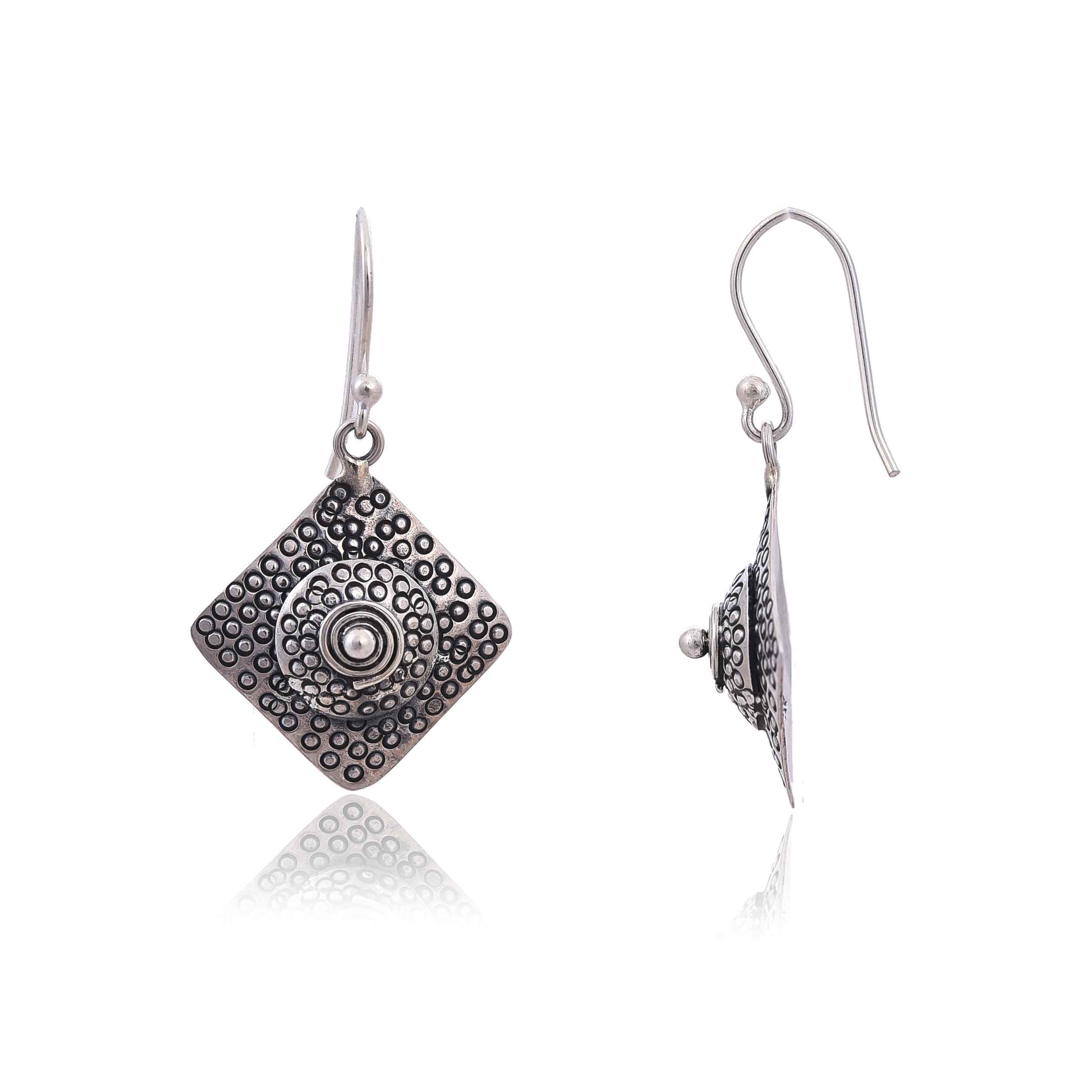 Sterling Silver oxidised Earring :SKU4064