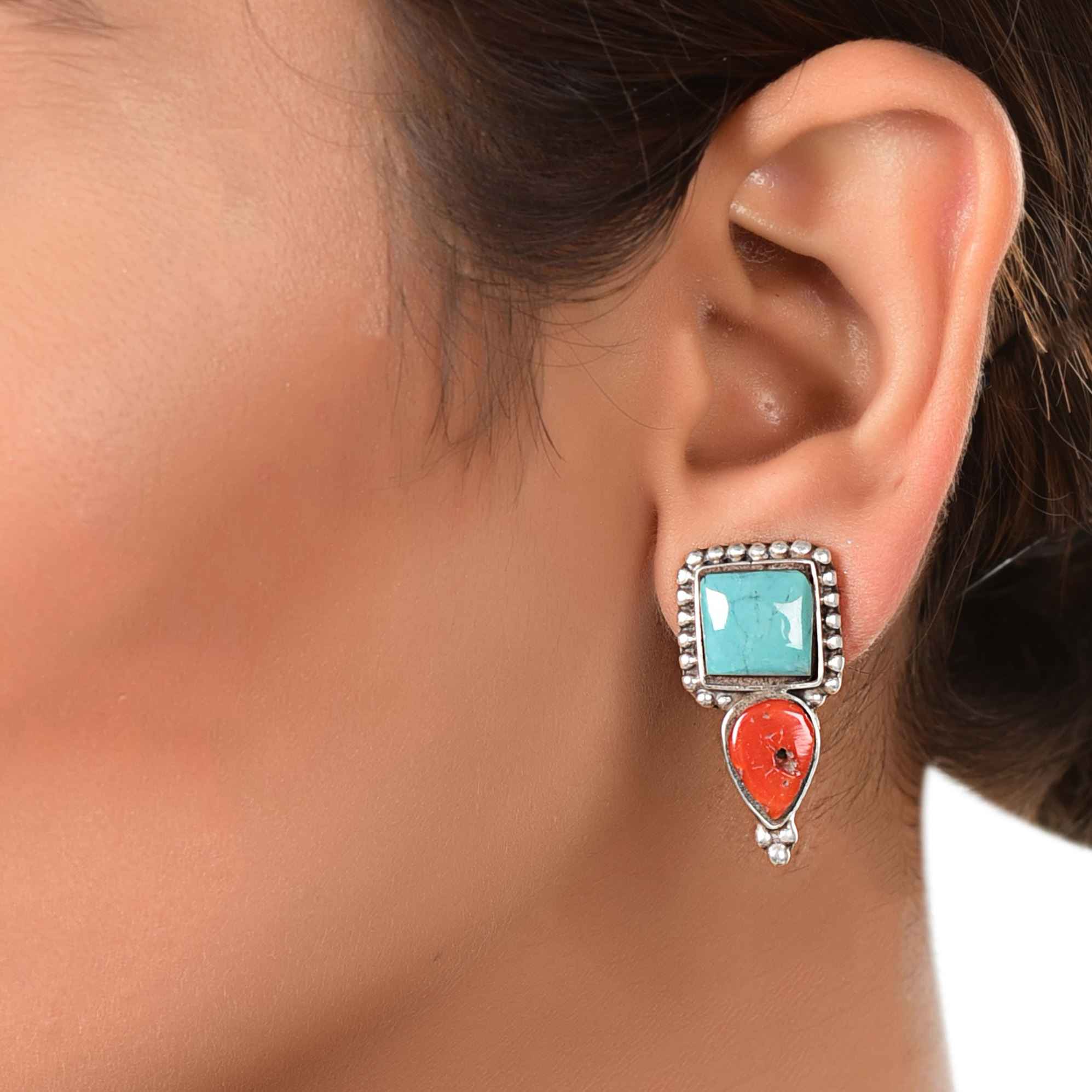 Multi stone tibetan Stud