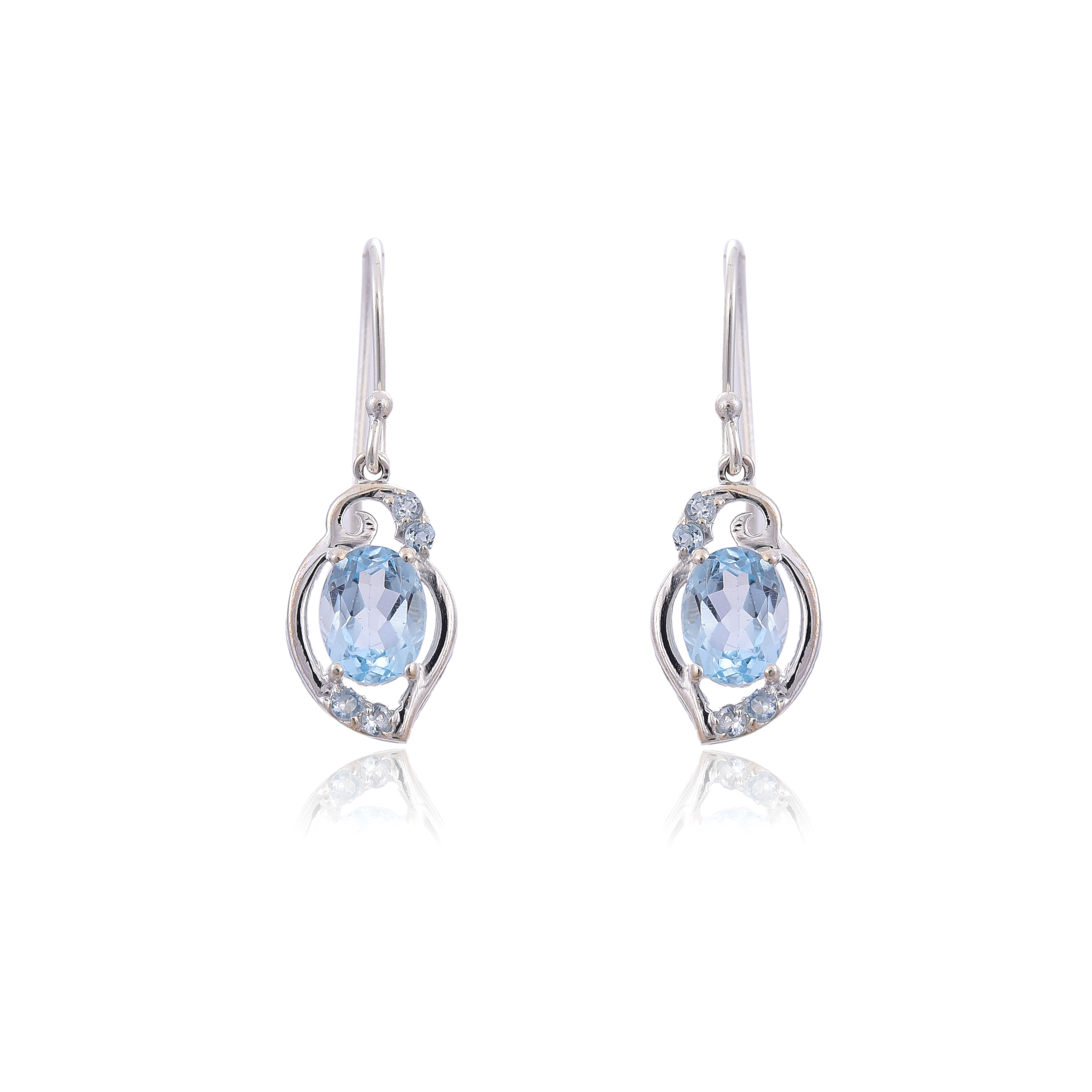 925 sterling Silver Blue Topaz Earring