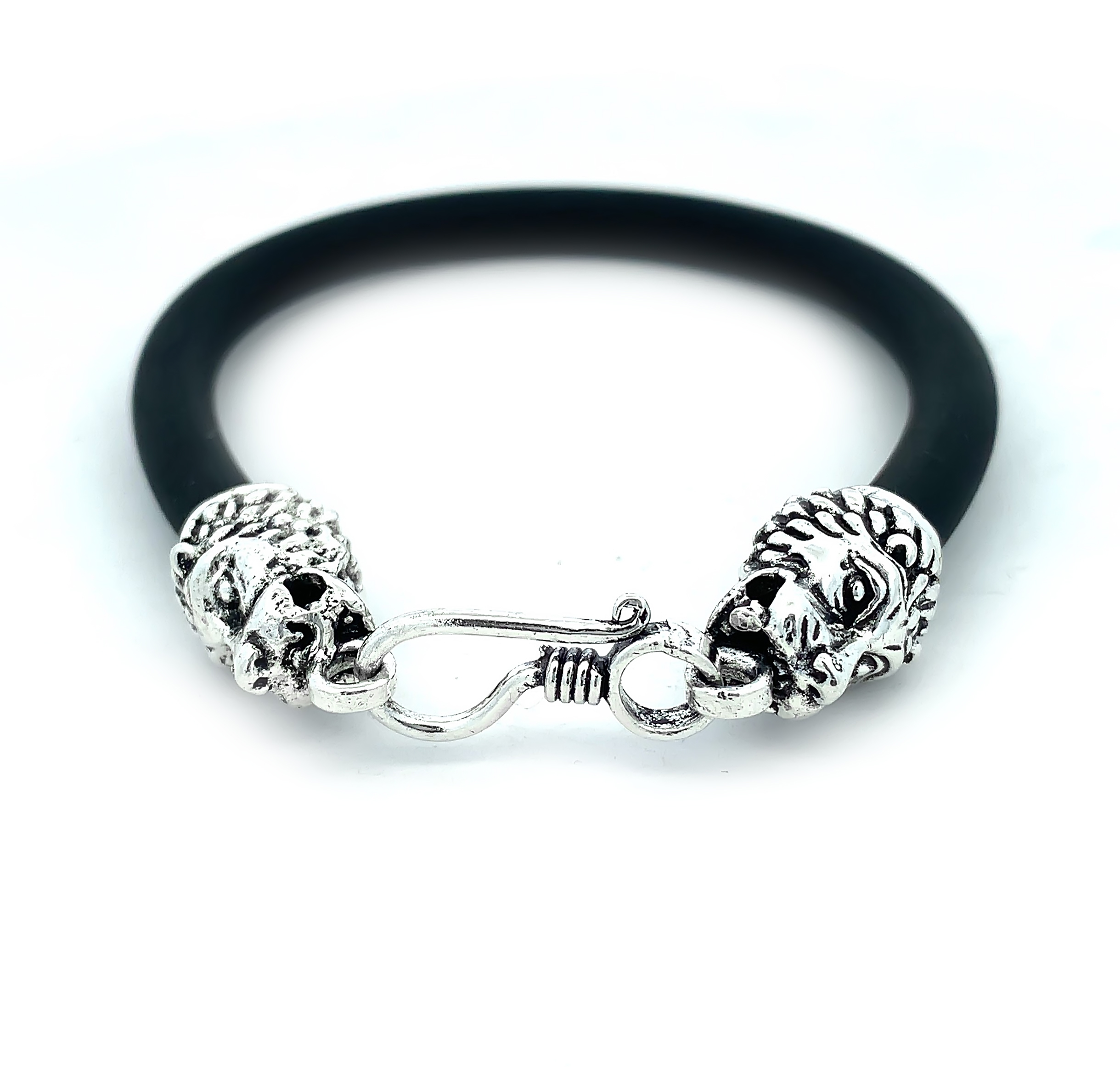 925 Sterling Silver Lion Head Black Rubber Bracelet | Bold Men’s Oxidized Silver Jewelry