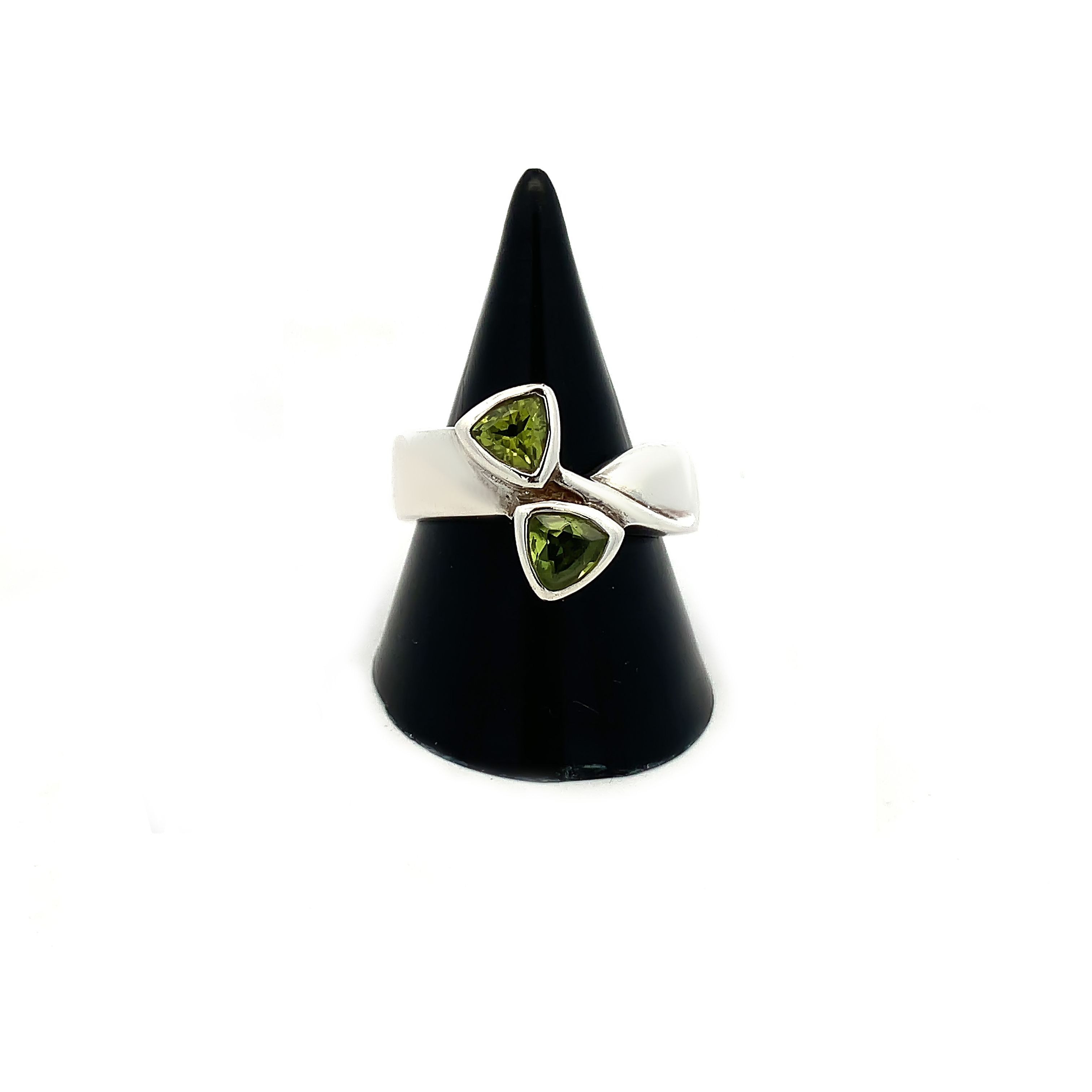 Traditional ring with two trilliant-cut peridot  925 Sterling Silver Ring 