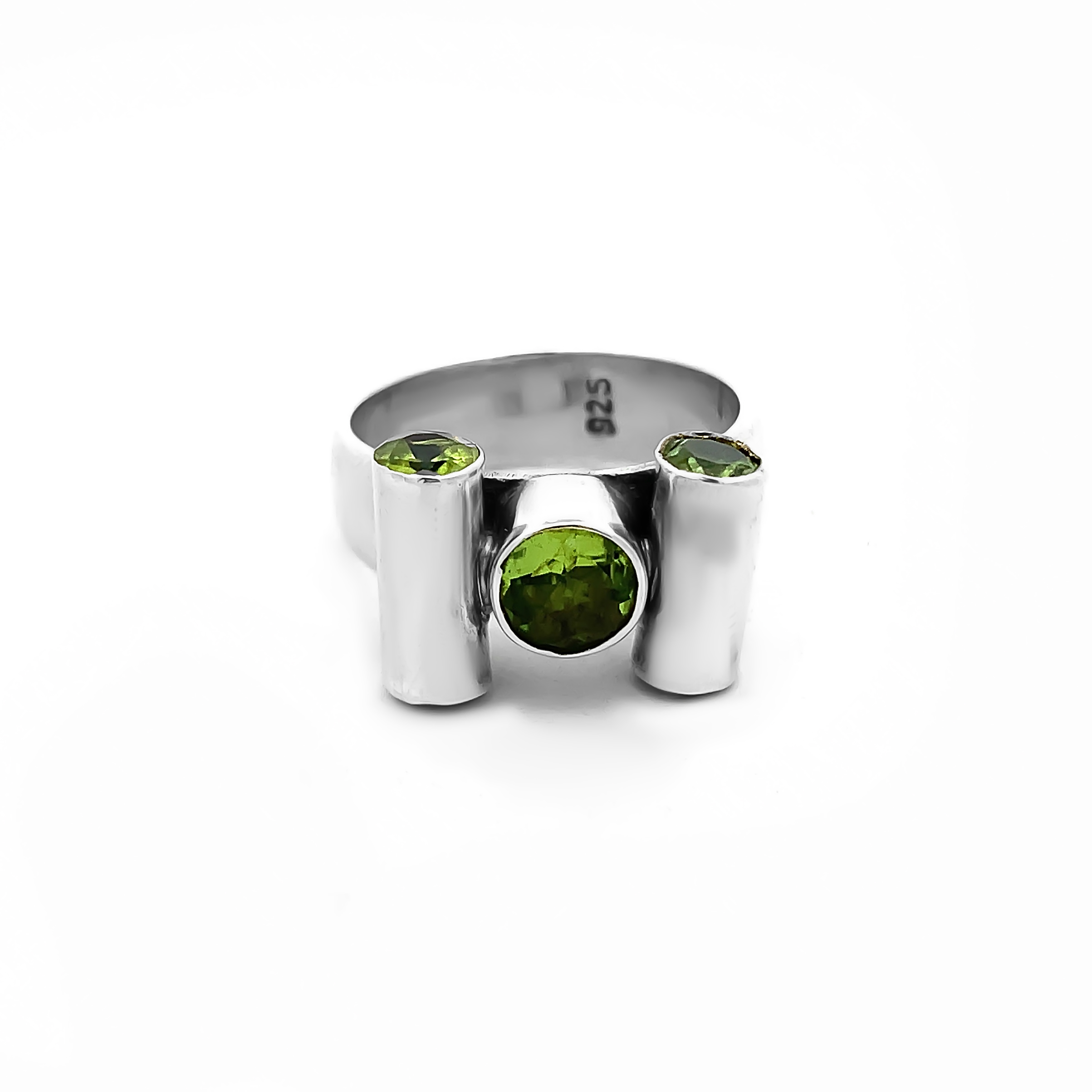 Modern or contemporary style peridot 925 Sterling Silver Ring 